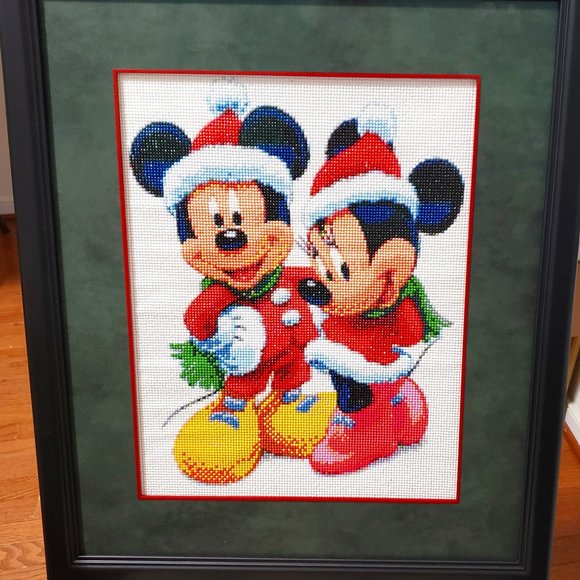 Mickey & Minnie Christmas - Picture 1 of 1